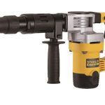Πιστολέτο SDS-MAX 1010W. Περιλαμβάνει κασετίνα, λαβή και βελόνι.