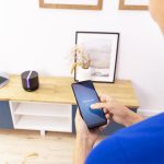 Cecotec PureAroma 550 Connected Wood – Υγραντήρας & Διαχυτής Αρωμάτων 500ml με Bluetooth Ηχείο, LED 7 Χρωμάτων & Χρονοδιακόπτη – Wood/Black - Image 4