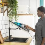 Cecotec Ηλεκτρική Σκούπα Stick 2 σε 1 600W με Κυκλωνικό Σύστημα & Βούρτσα Κατοικιδίων – Μαύρο - Image 4