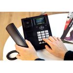 Fysic FX-6020 – Σταθερό Τηλέφωνο GSM / 2.2" / SMS / Μεγάλα Πλήκτρα- Μαύρο - Image 4